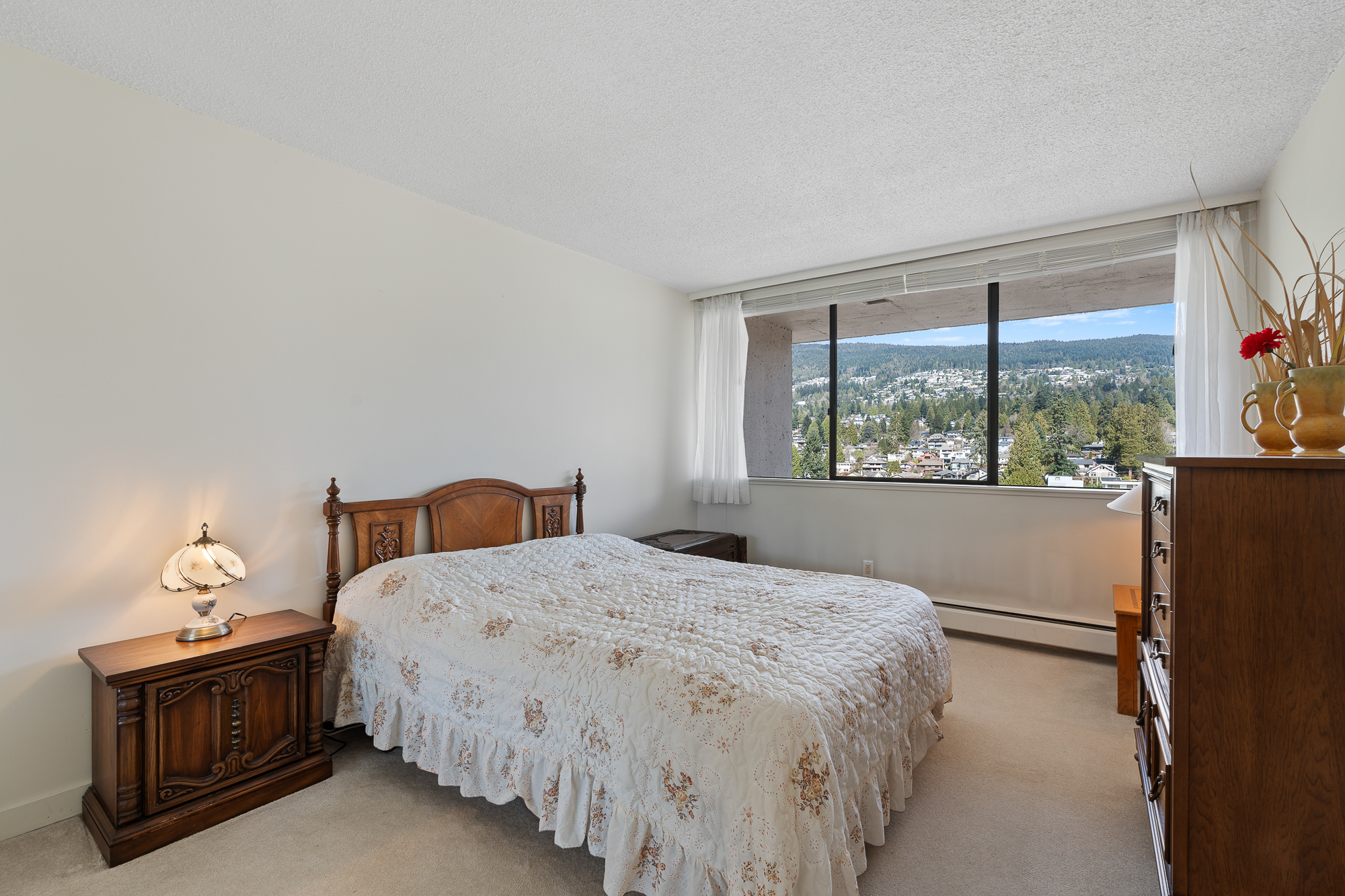 #1405 - 555 13th Street